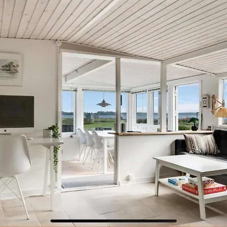 Дом отдыха Seaview *